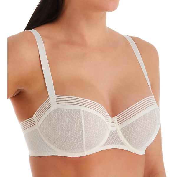 demi bra